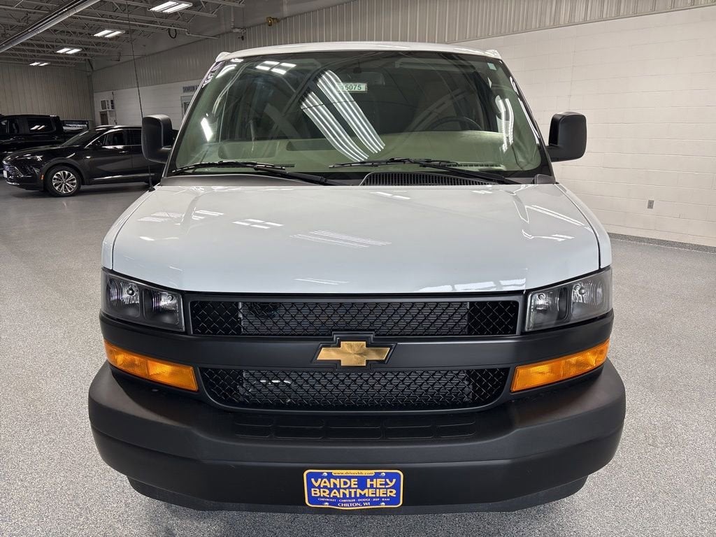 2026 Chevrolet Express Cargo WT