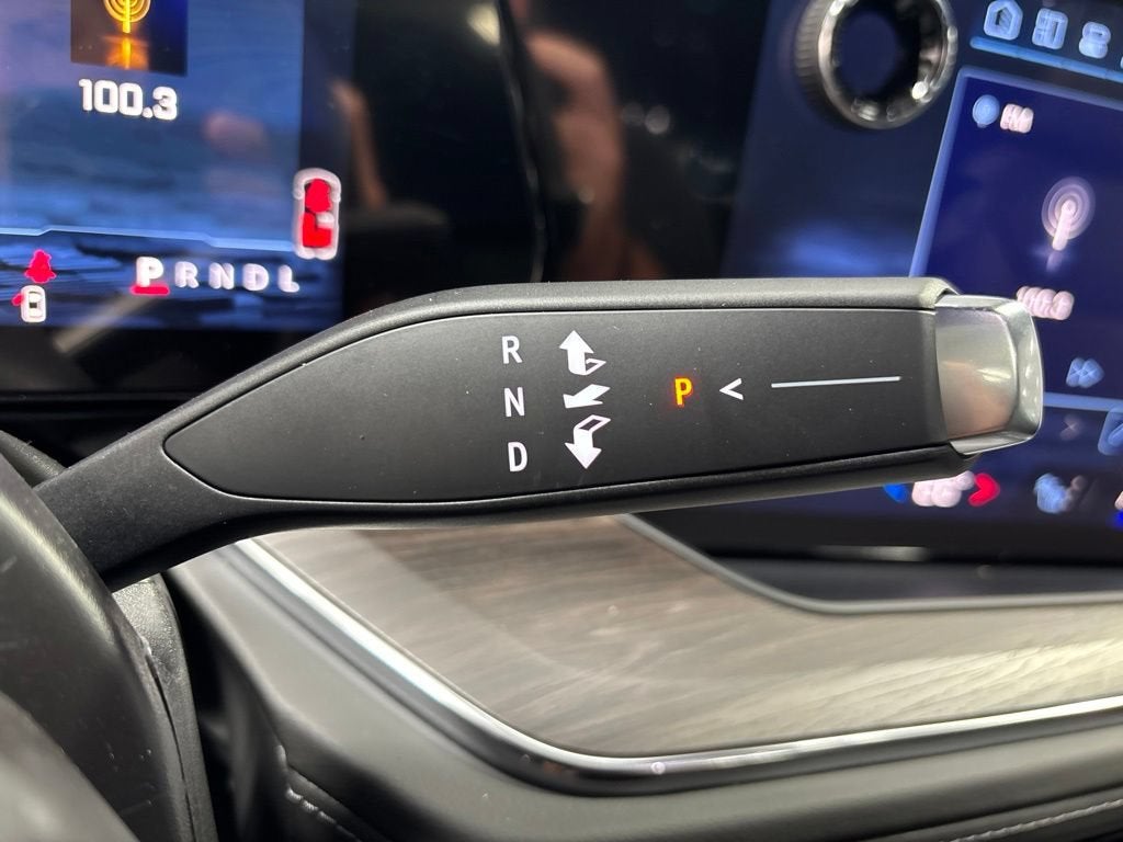 2026 Chevrolet Suburban Z71 - Photo 22