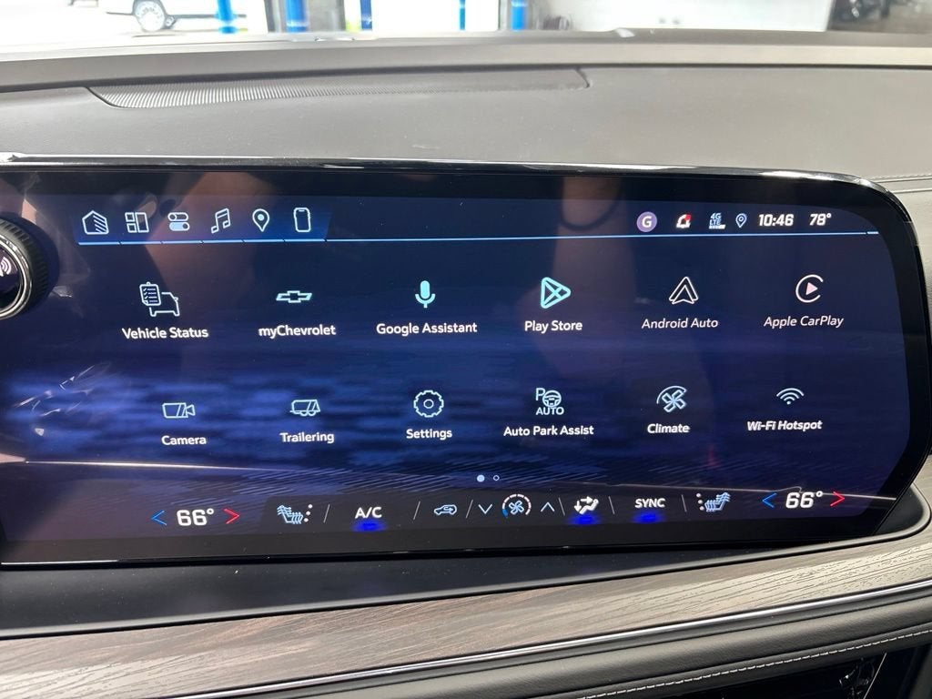 2026 Chevrolet Suburban Z71 - Photo 24