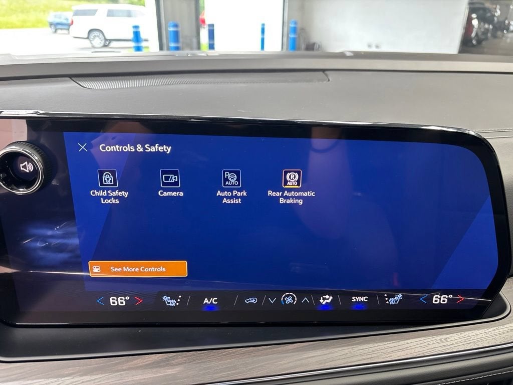 2026 Chevrolet Suburban Z71 - Photo 26