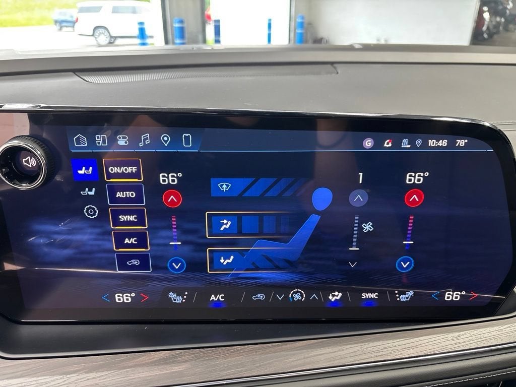 2026 Chevrolet Suburban Z71 - Photo 29