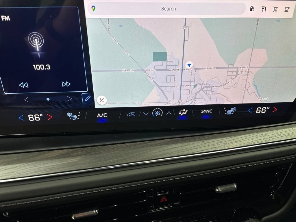 2026 Chevrolet Suburban Z71 - Photo 39