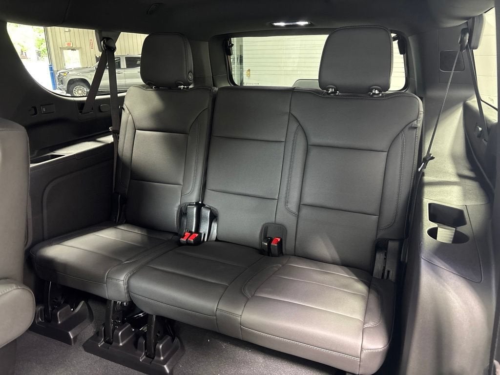 2026 Chevrolet Suburban Z71 - Photo 59