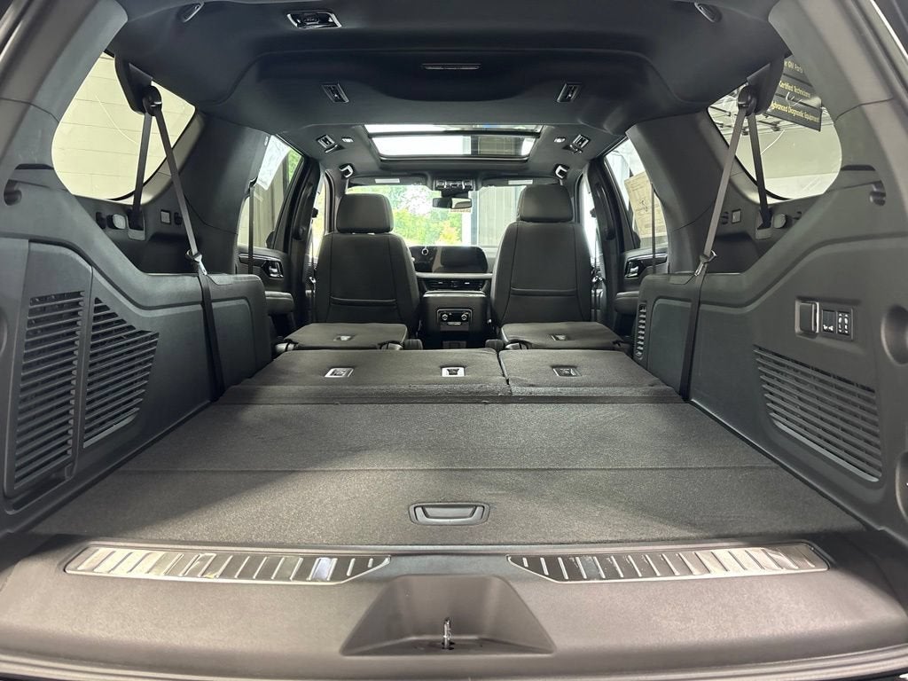 2026 Chevrolet Suburban Z71 - Photo 69