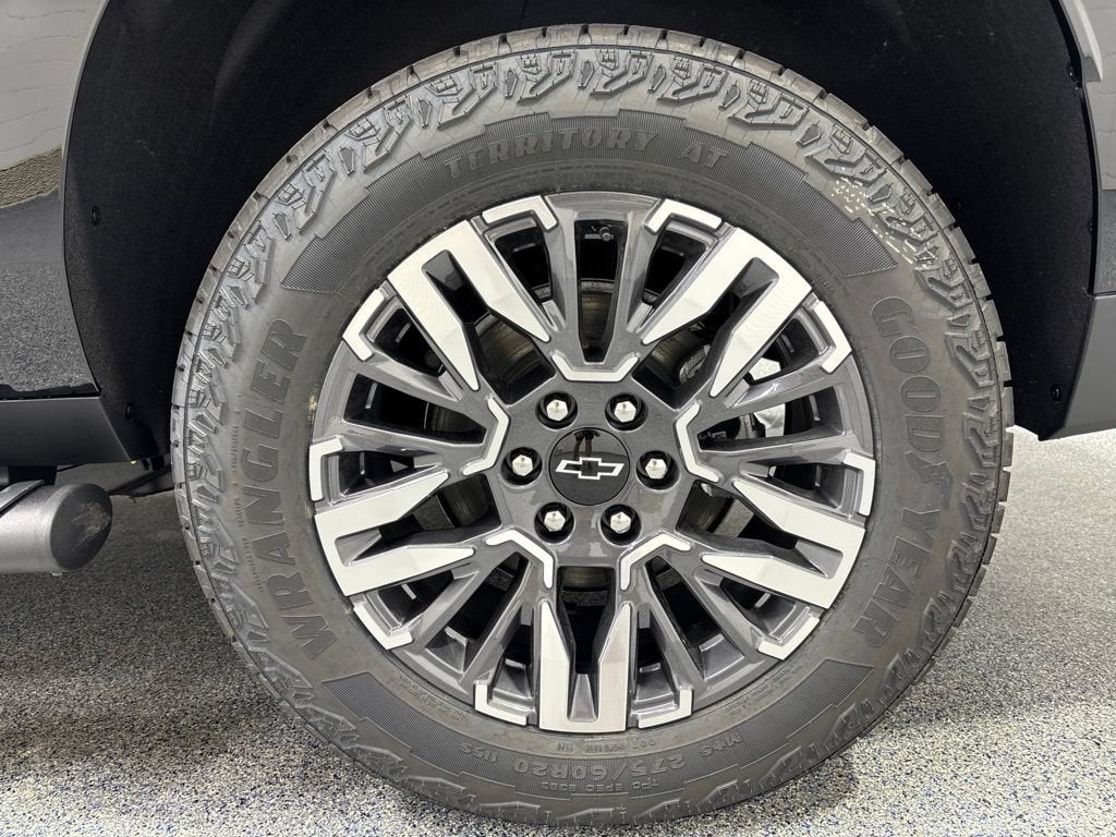 2026 Chevrolet Suburban Z71 - Photo 78