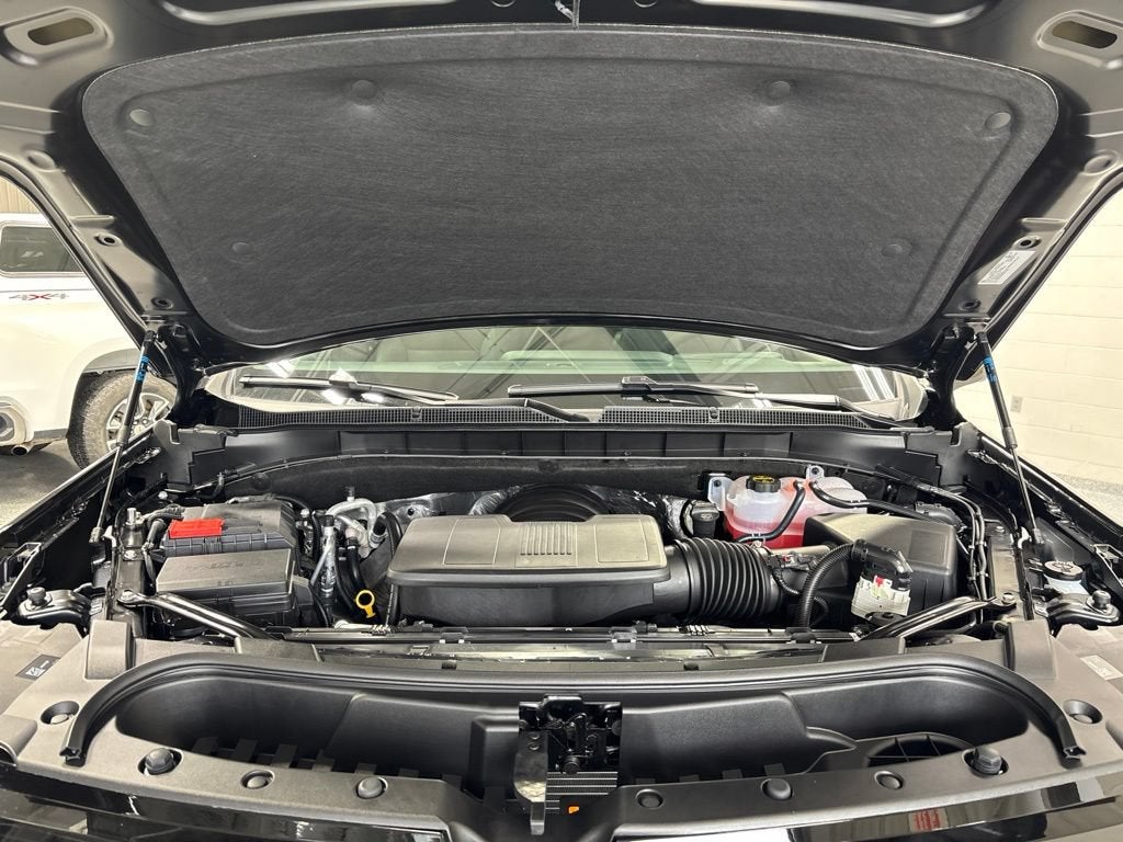 2026 Chevrolet Suburban Z71 - Photo 79