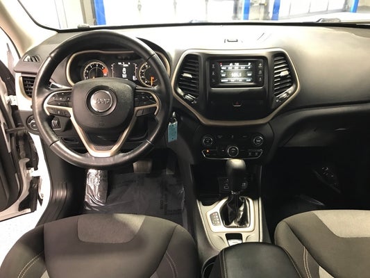 2018 Jeep Cherokee Latitude in Chilton, WI - Vande Hey Brantmeier Automotive Group