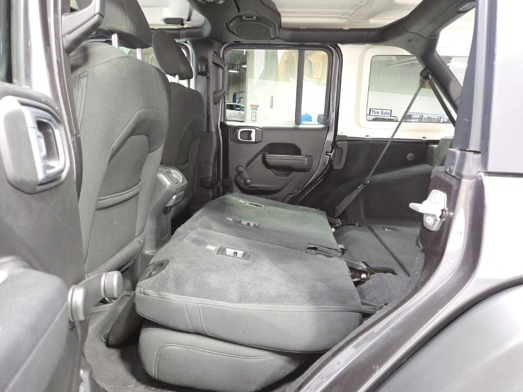 2023 Jeep Wrangler 4-Door Willys Sport 4x4