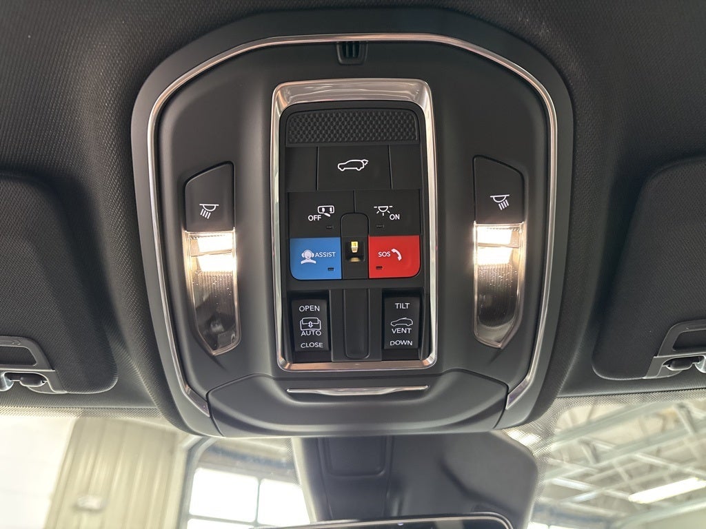 2025 Jeep Grand Cherokee GRAND CHEROKEE ALTITUDE X 4X4