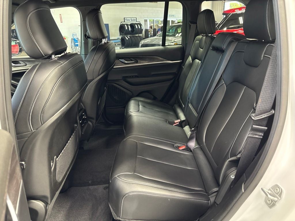 2025 Jeep Grand Cherokee Limited 4x4