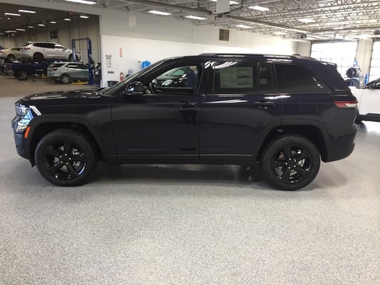 2024 Jeep Grand Cherokee GRAND CHEROKEE LIMITED 4X4 in Chilton, WI - Vande Hey Brantmeier Automotive Group