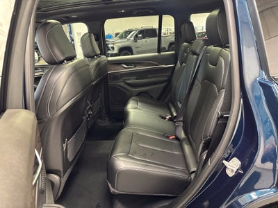 2027 Jeep Grand Cherokee GRAND CHEROKEE LIMITED 4X4