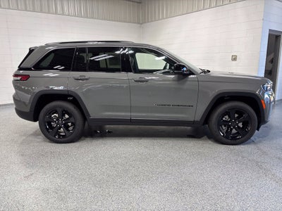 2027 Jeep Grand Cherokee GRAND CHEROKEE LIMITED 4X4