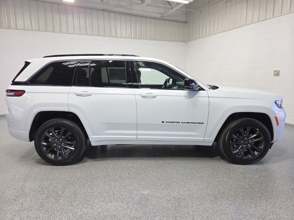 2026 Jeep Grand Cherokee GRAND CHEROKEE LIMITED RESERVE 4X4