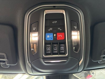 2027 Jeep Grand Cherokee GRAND CHEROKEE LIMITED 4X4