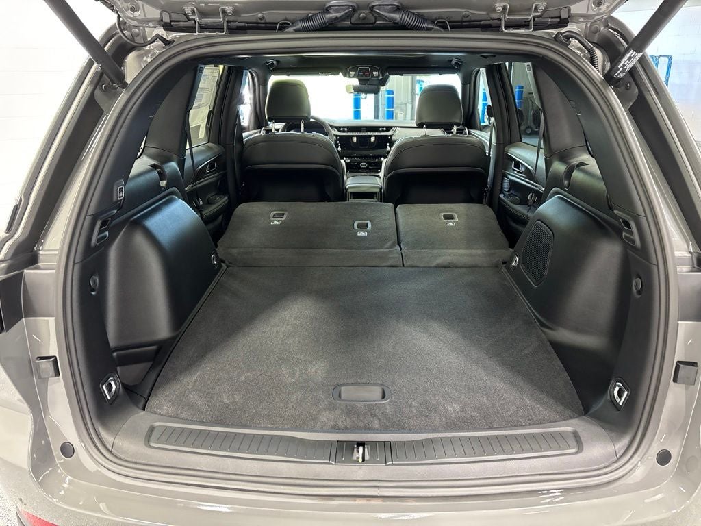 2027 Jeep Grand Cherokee GRAND CHEROKEE LIMITED 4X4