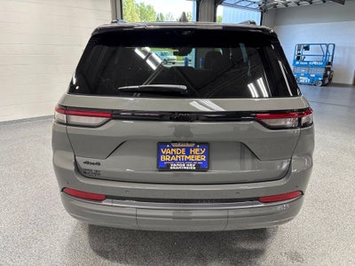 2027 Jeep Grand Cherokee GRAND CHEROKEE LIMITED RESERVE 4X4