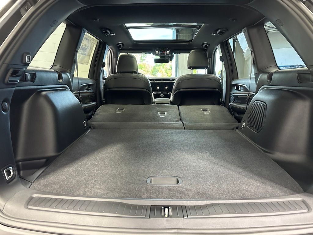 2027 Jeep Grand Cherokee GRAND CHEROKEE LIMITED RESERVE 4X4