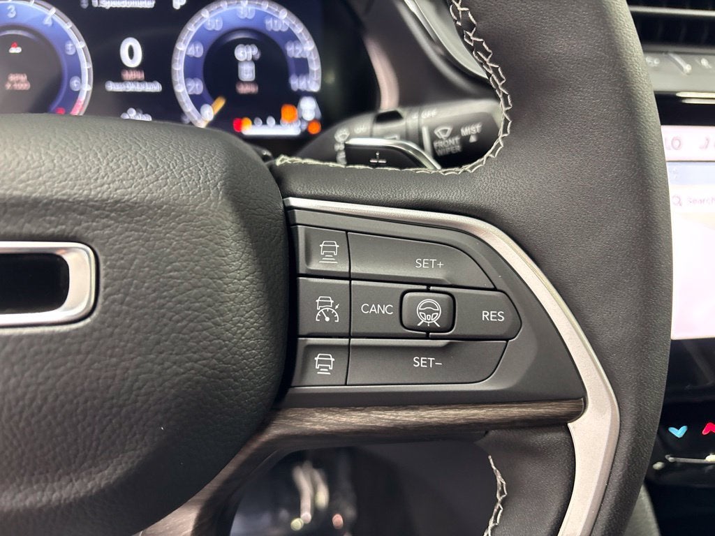 2027 Jeep Grand Cherokee GRAND CHEROKEE LIMITED 4X4