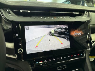 2027 Jeep Grand Cherokee GRAND CHEROKEE LIMITED 4X4