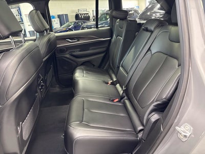 2027 Jeep Grand Cherokee GRAND CHEROKEE LIMITED 4X4