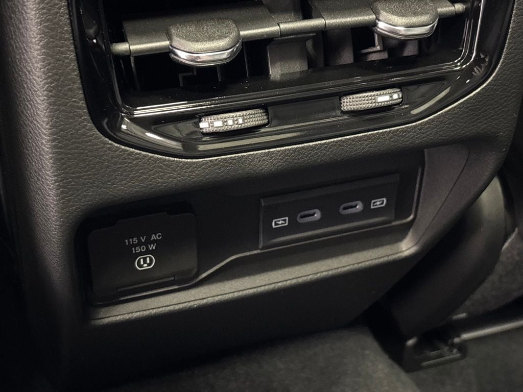 2027 Jeep Grand Cherokee GRAND CHEROKEE LIMITED 4X4