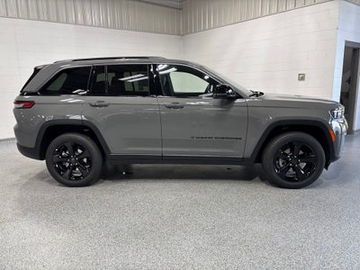 2027 Jeep Grand Cherokee GRAND CHEROKEE LIMITED 4X4