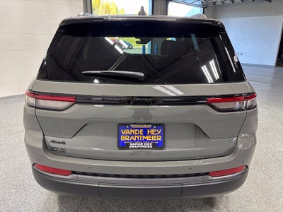 2027 Jeep Grand Cherokee GRAND CHEROKEE LIMITED 4X4