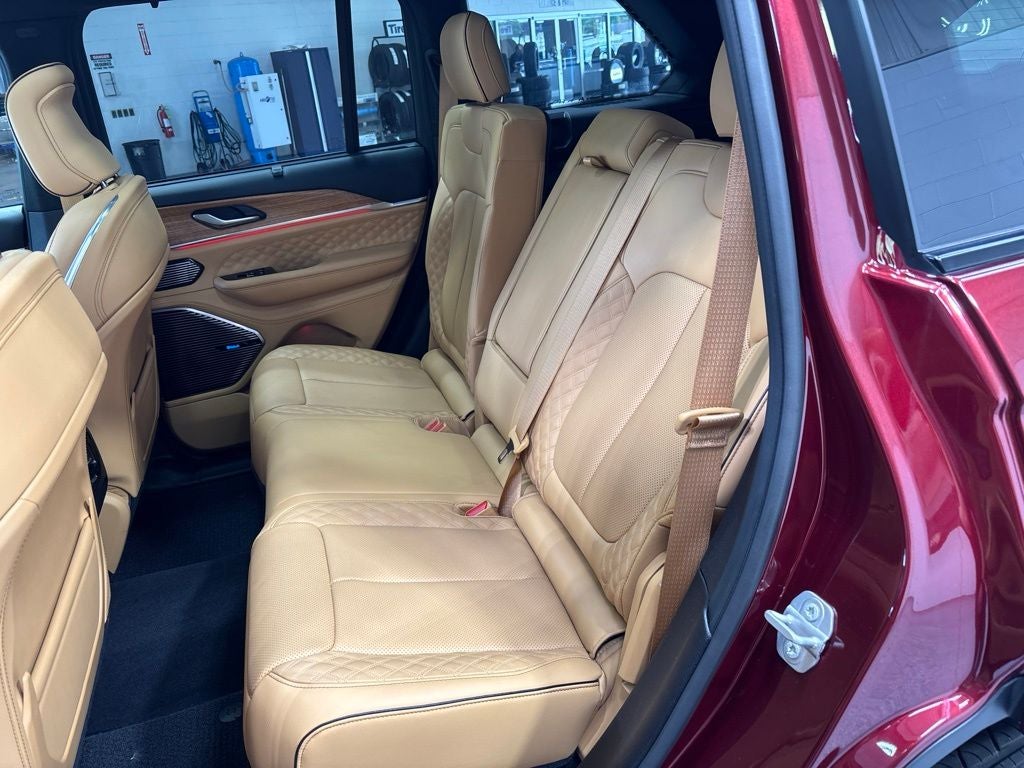 2025 Jeep Grand Cherokee Summit Reserve 4x4