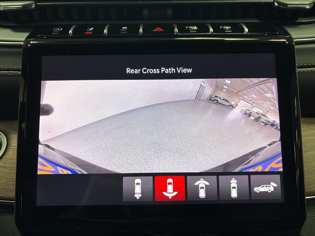 2025 Jeep Grand Cherokee GRAND CHEROKEE SUMMIT 4X4