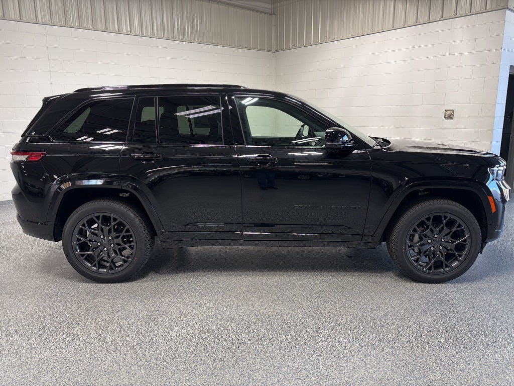 2025 Jeep Grand Cherokee GRAND CHEROKEE SUMMIT 4X4