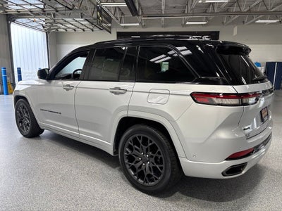 2025 Jeep Grand Cherokee Summit Reserve 4x4
