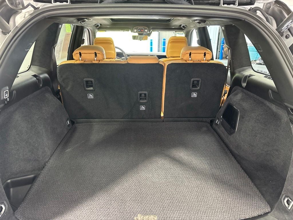 2025 Jeep Grand Cherokee Summit Reserve 4x4