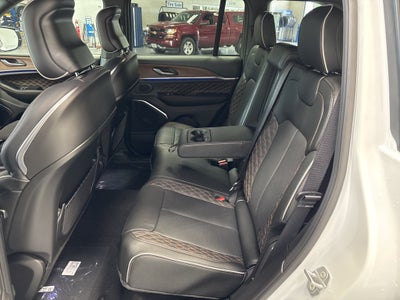 2025 Jeep Grand Cherokee GRAND CHEROKEE SUMMIT 4X4