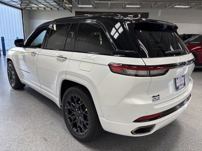 2025 Jeep Grand Cherokee GRAND CHEROKEE SUMMIT 4X4