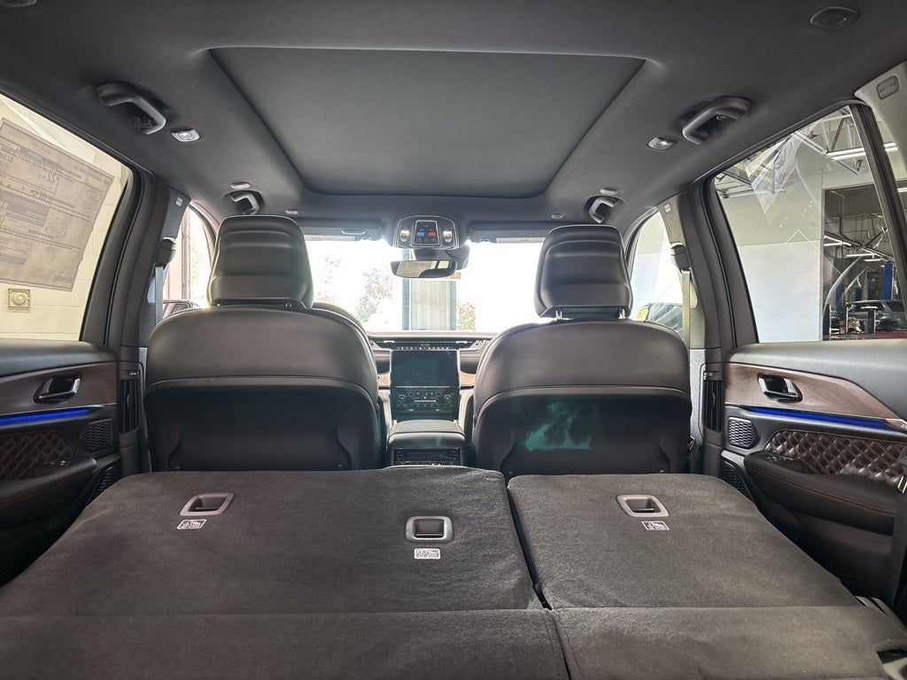 2025 Jeep Grand Cherokee GRAND CHEROKEE SUMMIT 4X4