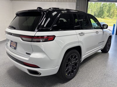 2025 Jeep Grand Cherokee GRAND CHEROKEE SUMMIT 4X4