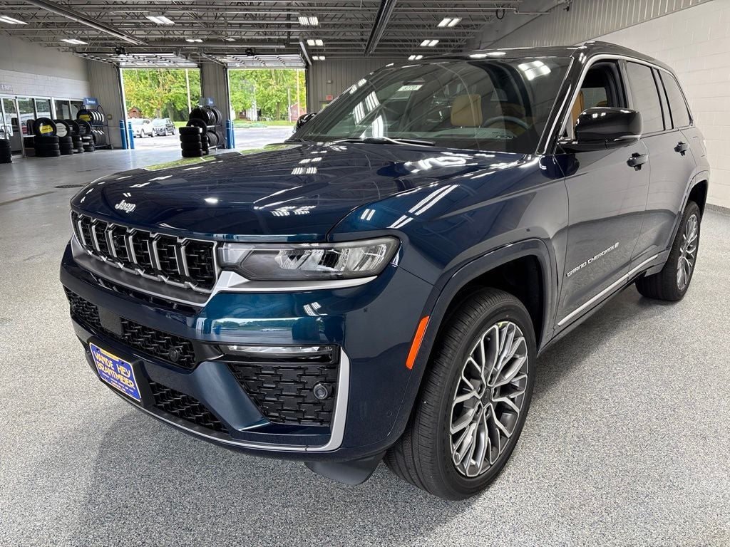 2027 Jeep Grand Cherokee Summit