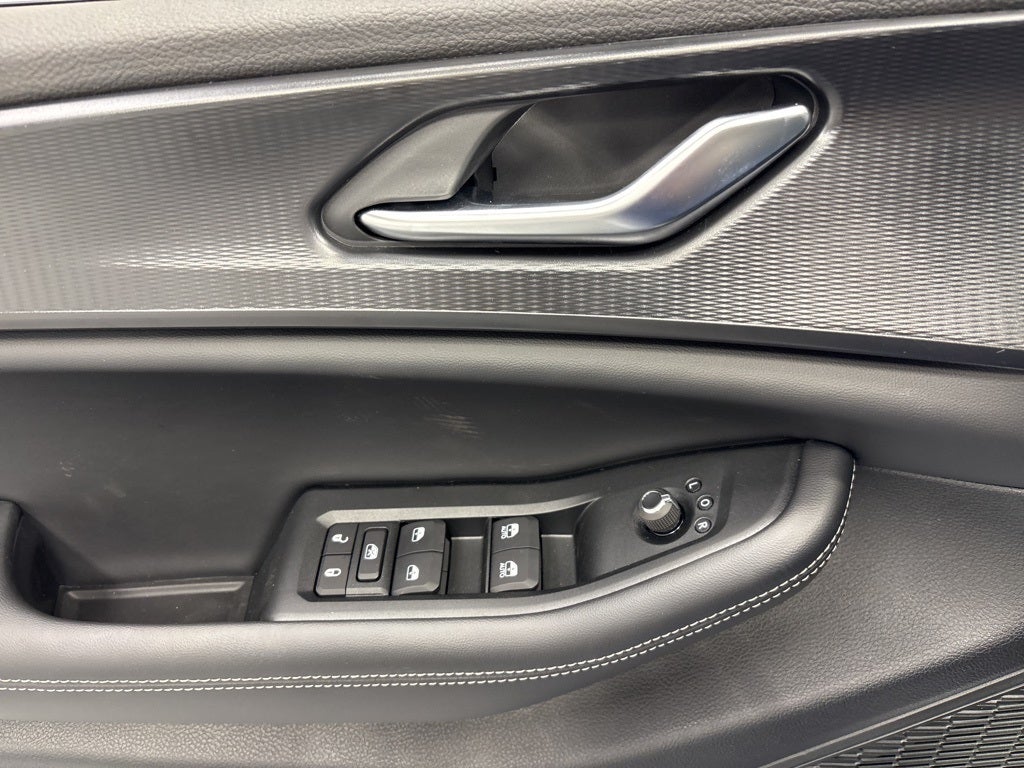 2025 Jeep Grand Cherokee L GRAND CHEROKEE L ALTITUDE X 4X4