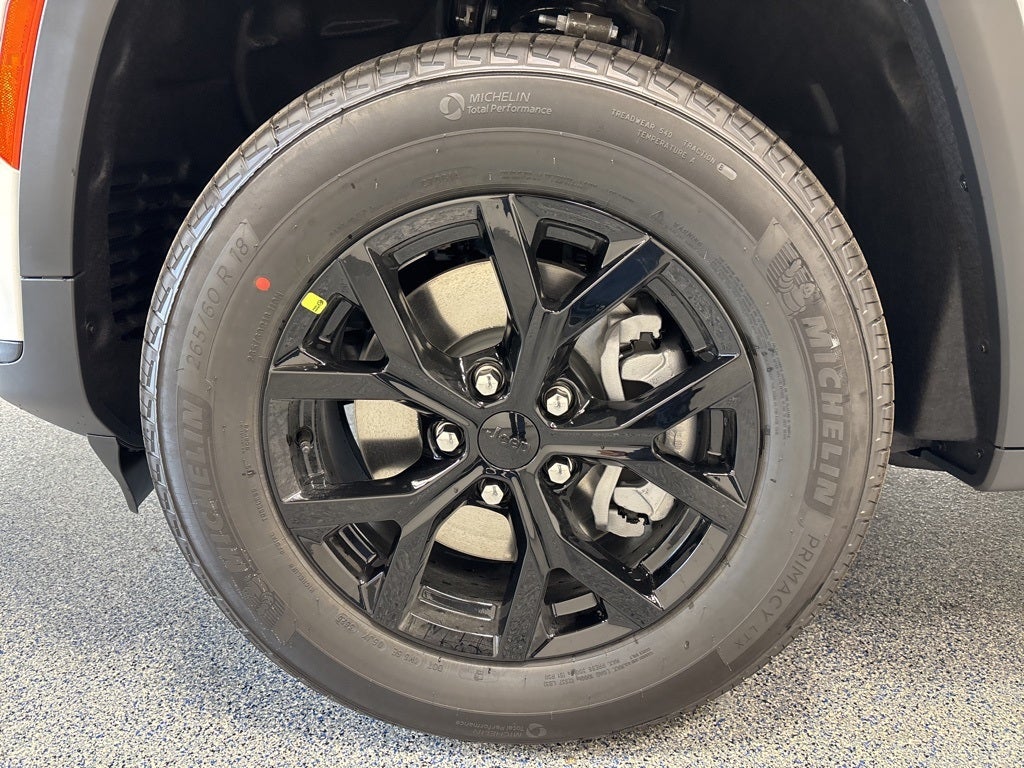 2025 Jeep Grand Cherokee L GRAND CHEROKEE L ALTITUDE X 4X4