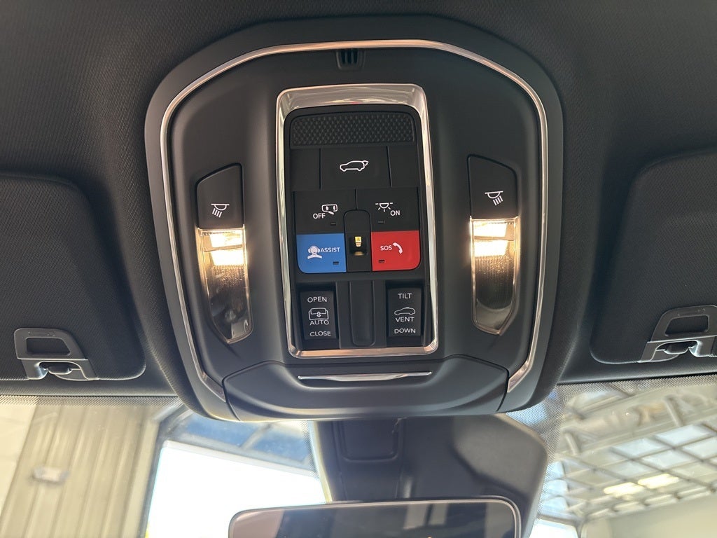 2025 Jeep Grand Cherokee L GRAND CHEROKEE L ALTITUDE X 4X4