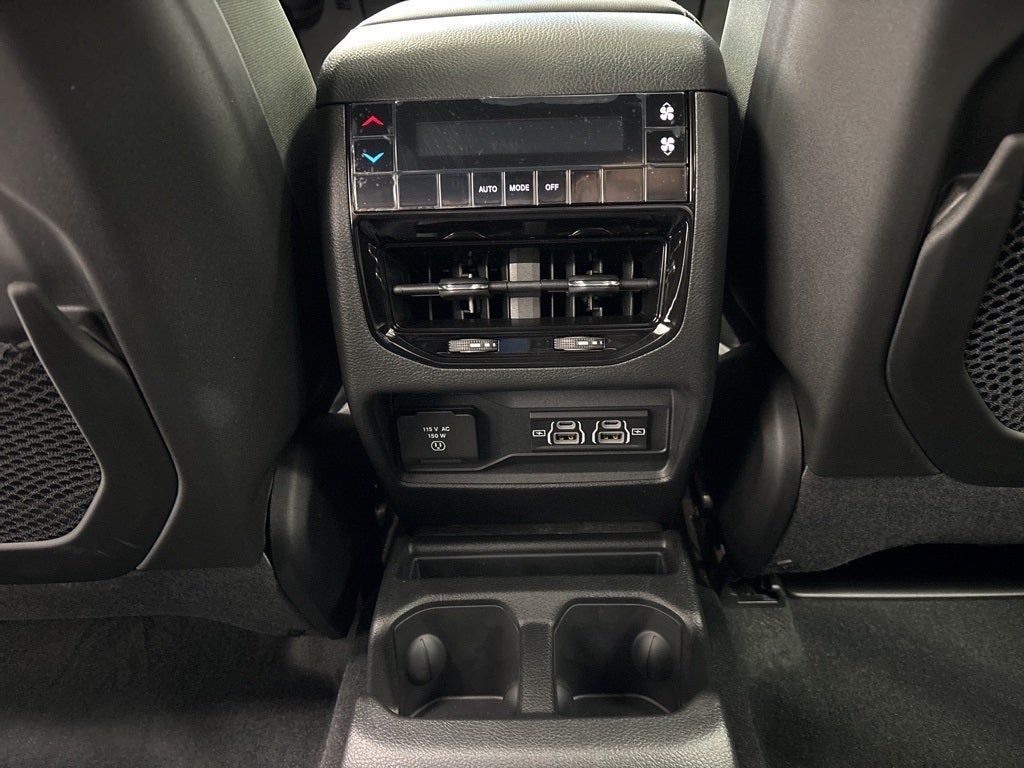 2025 Jeep Grand Cherokee L GRAND CHEROKEE L ALTITUDE X 4X4