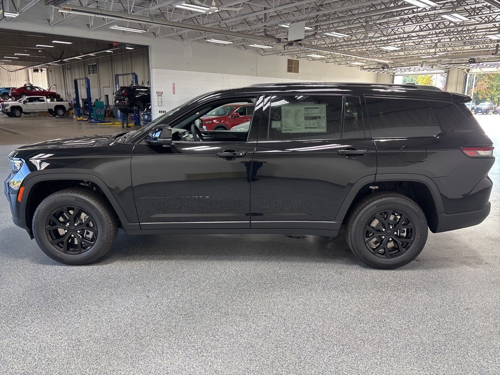 2025 Jeep Grand Cherokee L GRAND CHEROKEE L ALTITUDE X 4X4