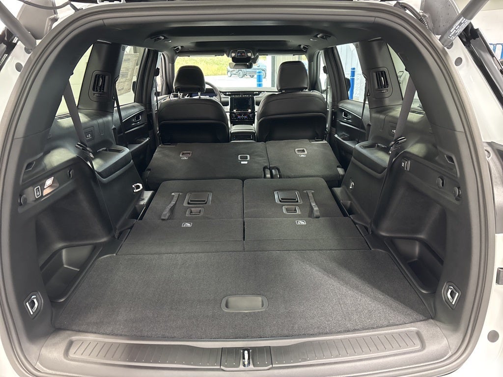 2025 Jeep Grand Cherokee L GRAND CHEROKEE L ALTITUDE X 4X4