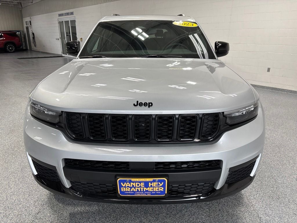 2023 Jeep Grand Cherokee L Altitude 4x4
