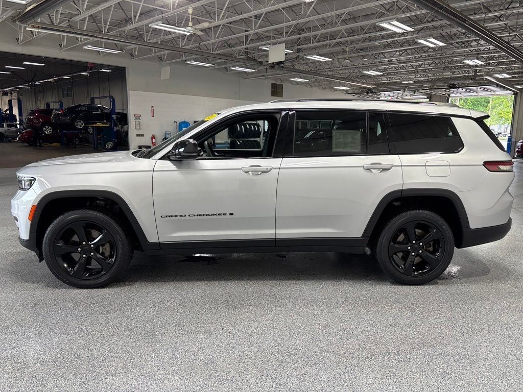 2023 Jeep Grand Cherokee L Altitude 4x4