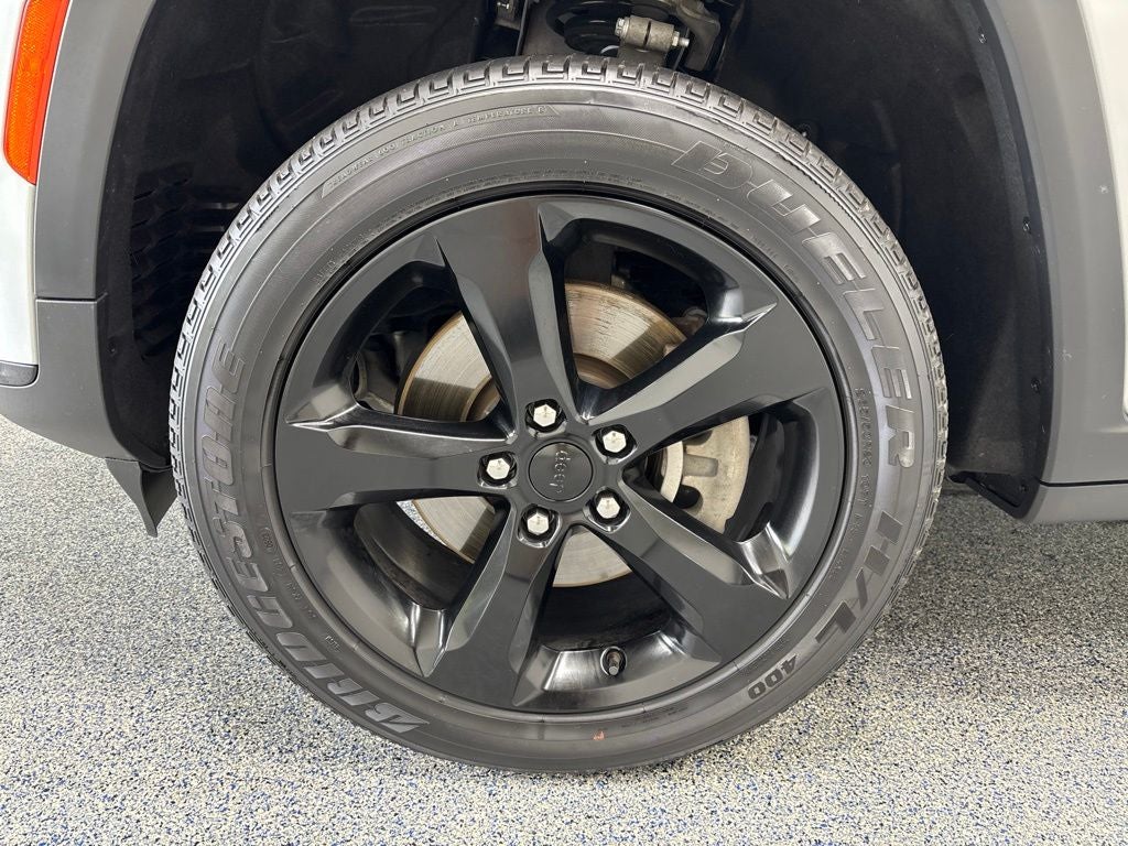 2023 Jeep Grand Cherokee L Altitude 4x4
