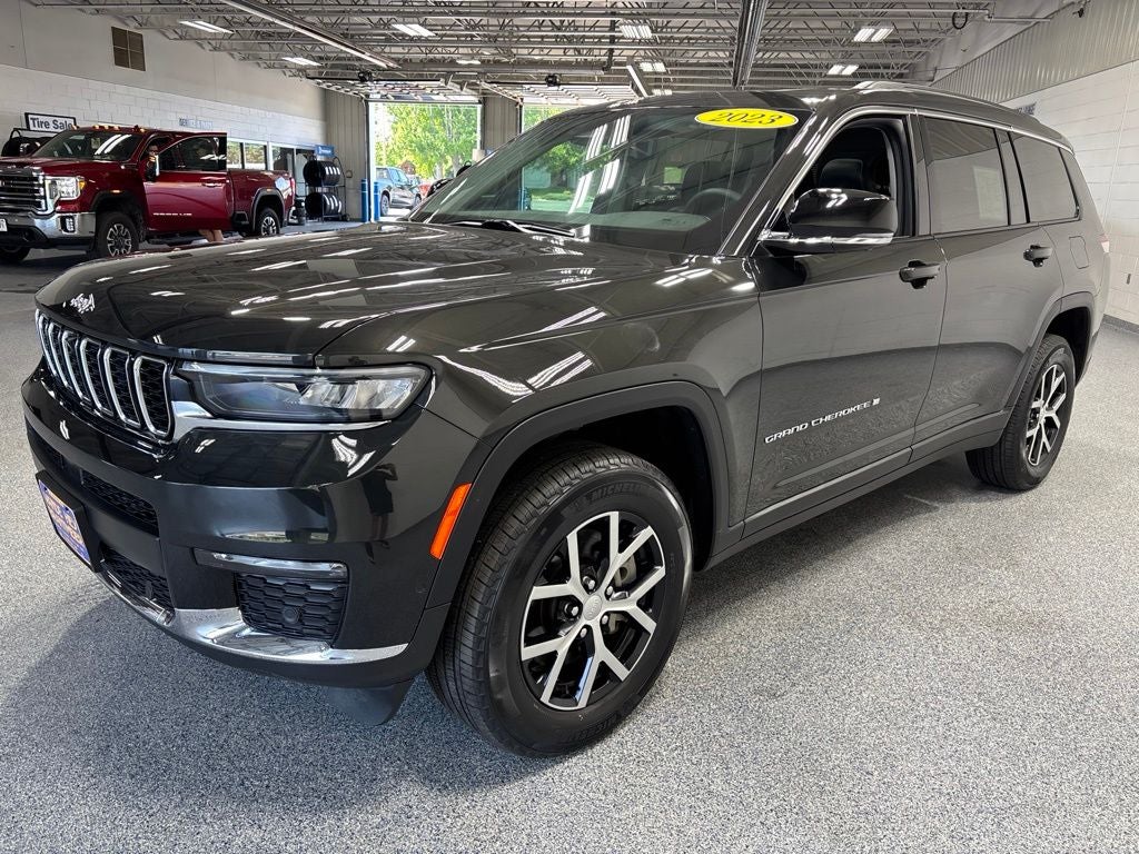 2023 Jeep Grand Cherokee L Limited 4x4