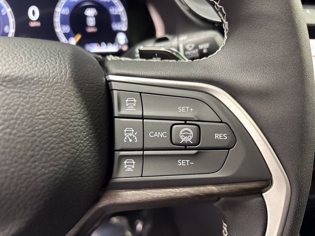 2027 Jeep Grand Cherokee L GRAND CHEROKEE L LIMITED 4X4