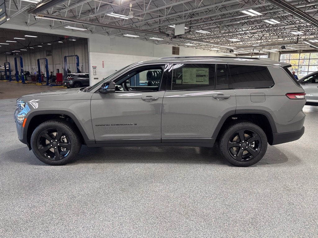 2027 Jeep Grand Cherokee L GRAND CHEROKEE L LIMITED 4X4